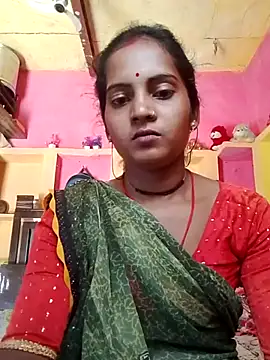 Snapshot of Hot_bbbb chatting on October 8, 2025, 6:59 am Hot bbbb online show from October 8, 2025, 6:59 am