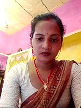 Snapshot of Hot_bbbb chatting on June 5, 2026, 6:51 am Hot bbbb online show from June 5, 2026, 6:51 am