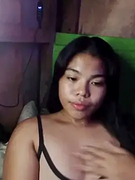 cloe candy19 online show from February 8, 2026, 1:31 pm