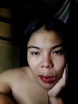 Snapshot of cloe_candy19 chatting on October 18, 2025, 3:14 pm cloe candy19 online show from October 18, 2025, 3:14 pm