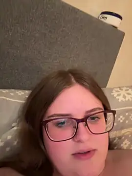 CurvyPaar2 online show from March 3, 2026, 7:54 pm