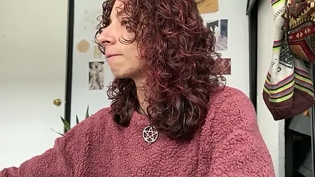 camille delrey online show from February 16, 2026, 5:33 pm