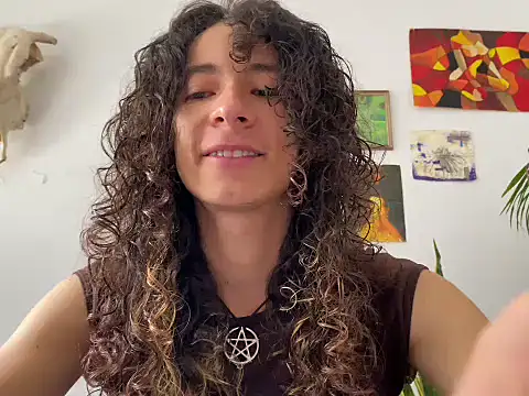 camille delrey online show from November 4, 2025, 4:00 pm