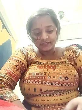 Hot crety online show from February 6, 2026, 2:02 pm