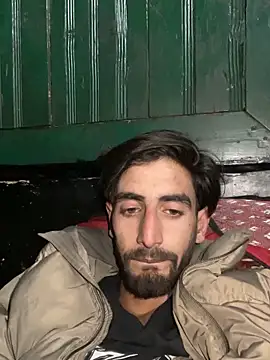 lyath3245 online show from March 31, 2026, 9:00 am