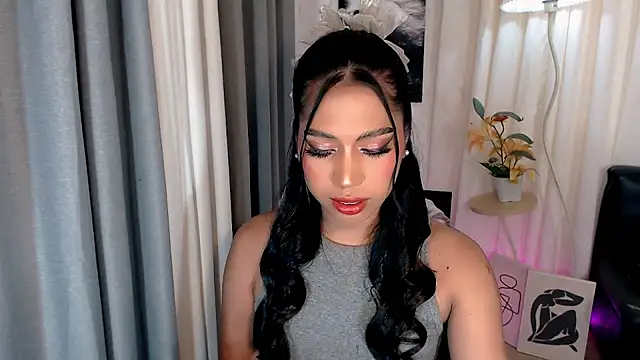 Sassy Suzuhime online show from April 12, 2026, 7:39 pm