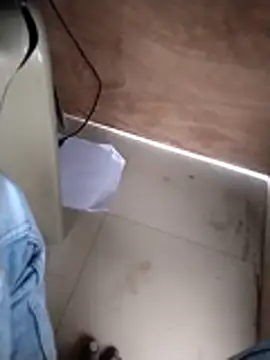 Snapshot of Wet_BunnyFun chatting on November 3, 2025, 7:13 am Wet BunnyFun online show from November 3, 2025, 7:13 am