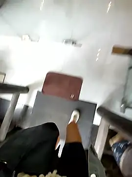 meomeocute online show from November 1, 2025, 5:14 am