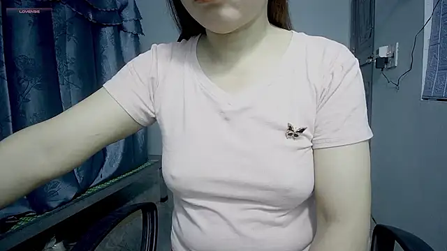 Snapshot of _Sara_768 chatting on October 26, 2025, 8:09 pm Sara 768 online show from October 26, 2025, 8:09 pm