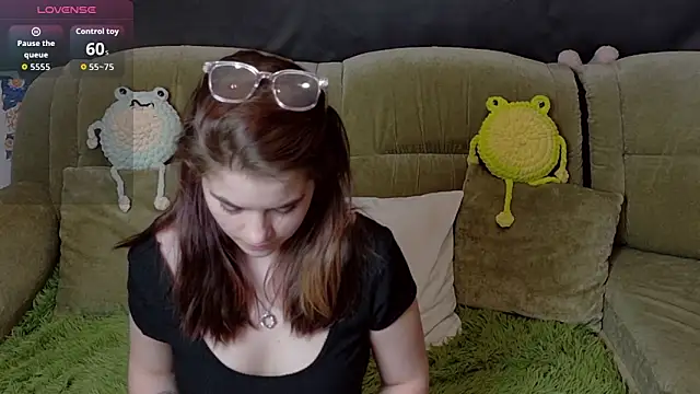 Snapshot of ElzaBlis chatting on February 6, 2026, 4:25 pm ElzaBlis online show from February 6, 2026, 4:25 pm