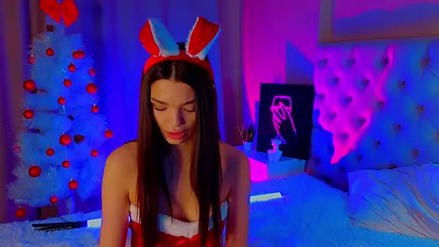 MarciaMarshall online show from December 21, 2025, 9:04 pm