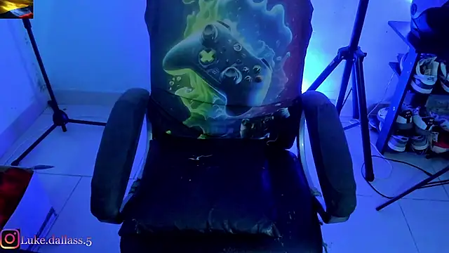 zeus 7777 online show from February 12, 2026, 7:41 am