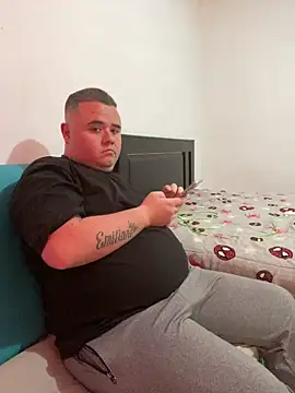 Chimbo-1996 online show from September 13, 2025, 6:19 pm