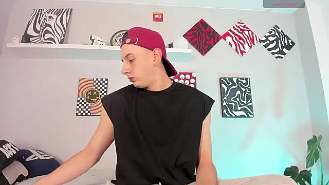 Snapshot of mathewconelly chatting on February 16, 2026, 1:26 am mathewconelly online show from February 16, 2026, 1:26 am