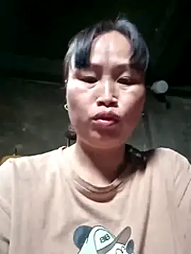 maple694 online show from October 15, 2025, 3:05 am