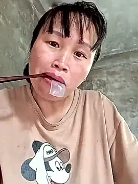 maple694 online show from October 16, 2025, 3:15 am