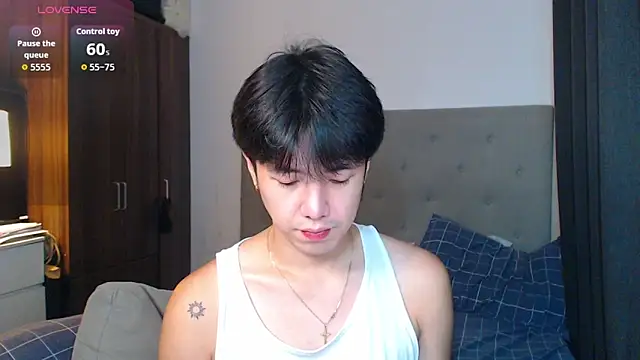 Addictiveboi online show from October 18, 2025, 2:02 am