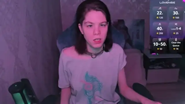 Snapshot of aestheticbeing chatting on March 22, 2026, 12:07 pm aestheticbeing online show from March 22, 2026, 12:07 pm