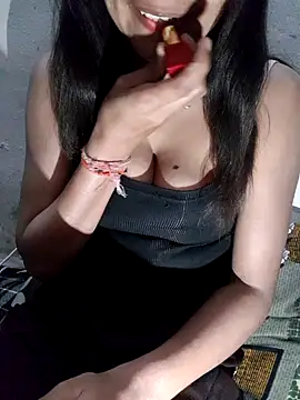 Kittu-rani66 online show from March 18, 2026, 4:52 pm