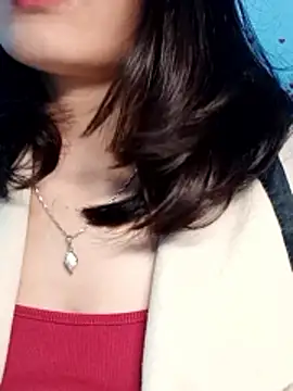 Hinna x online show from February 11, 2026, 1:33 pm