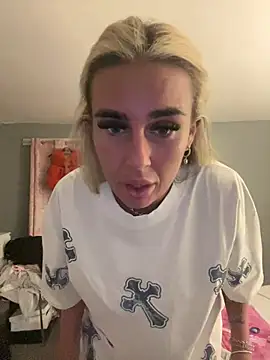 EllieMaeBaby online show from February 11, 2026, 10:53 pm