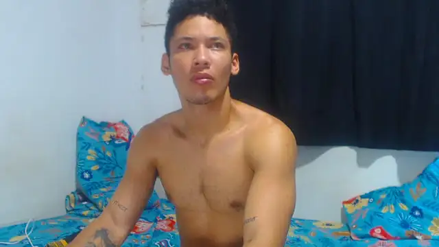 Snapshot of RuiMaddoox chatting on September 10, 2025, 11:31 am RuiMaddoox online show from September 10, 2025, 11:31 am