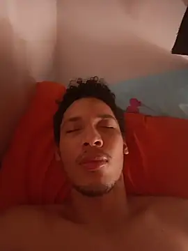 RuiMaddoox online show from October 26, 2025, 2:50 pm