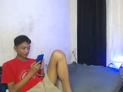 Snapshot of Innocentfucker chatting on February 17, 2026, 1:30 pm Innocentfucker online show from February 17, 2026, 1:30 pm