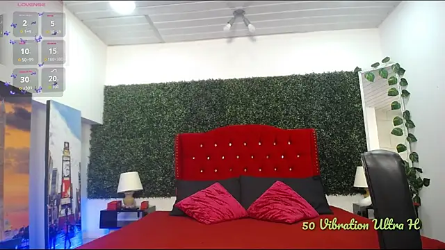 Fire Fairy  online show from October 18, 2025, 1:35 pm