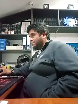 Snapshot of Rolo-Sumiso chatting on December 22, 2025, 9:26 pm Rolo-Sumiso online show from December 22, 2025, 9:26 pm