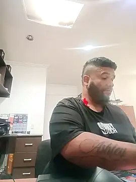 Snapshot of Rolo-Sumiso chatting on March 2, 2026, 5:20 pm Rolo-Sumiso online show from March 2, 2026, 5:20 pm