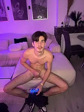 Snapshot of Pablo27622 chatting on November 11, 2025, 6:47 pm Pablo27622 online show from November 11, 2025, 6:47 pm