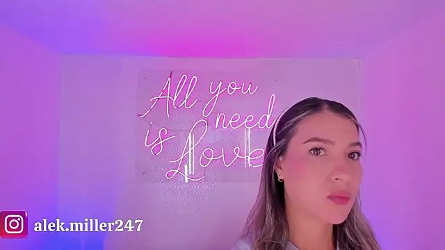 Snapshot of aleksandramiller_ chatting on February 3, 2026, 1:05 pm aleksandramiller online show from February 3, 2026, 1:05 pm