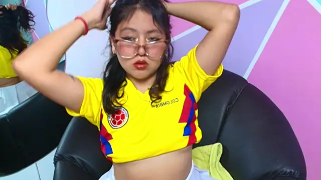 catalina santana20 online show from September 9, 2025, 8:40 pm