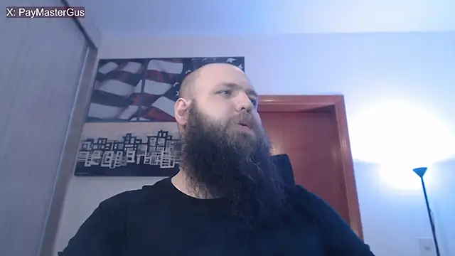 Snapshot of PayMasterGus chatting on October 9, 2025, 2:12 am PayMasterGus online show from October 9, 2025, 2:12 am