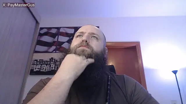 Snapshot of PayMasterGus chatting on October 19, 2025, 3:09 am PayMasterGus online show from October 19, 2025, 3:09 am