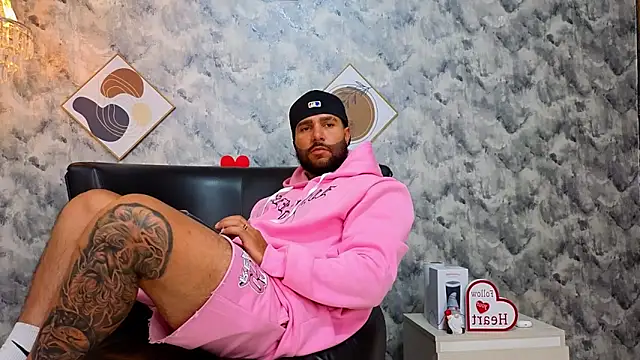 Snapshot of Apolo_rousse1 chatting on February 23, 2026, 9:26 pm Apolo rousse1 online show from February 23, 2026, 9:26 pm