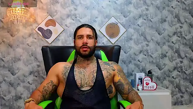 Snapshot of Apolo_rousse1 chatting on February 27, 2026, 10:09 pm Apolo rousse1 online show from February 27, 2026, 10:09 pm