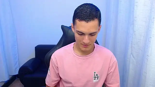 Matiius18 online show from March 7, 2026, 2:11 pm