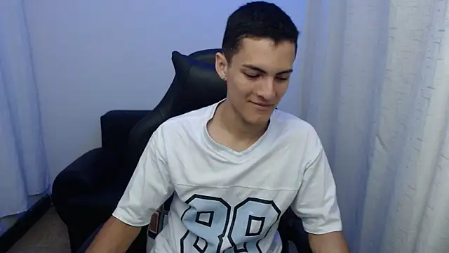 Matiius18 online show from February 23, 2026, 2:06 pm