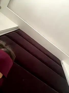 Rabroba89six online show from September 12, 2025, 2:17 pm