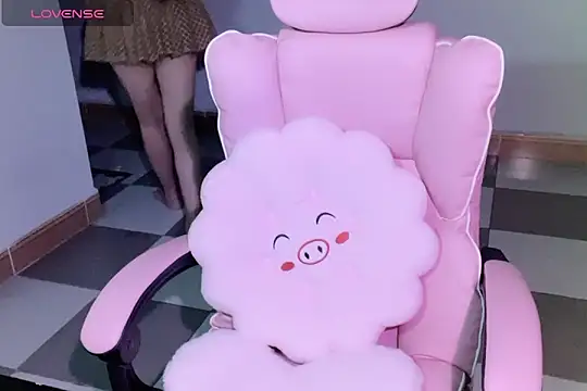  AFang  online show from September 30, 2025, 7:42 pm