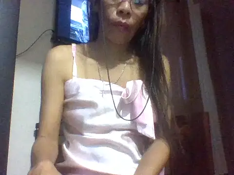 Snapshot of Mayumie05 chatting on March 3, 2026, 9:55 pm Mayumie05 online show from March 3, 2026, 9:55 pm