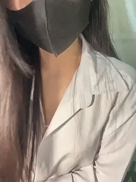 Dior baby online show from October 2, 2025, 6:39 am