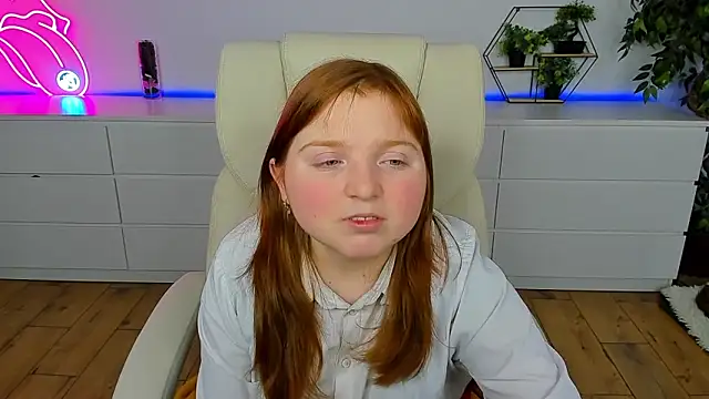 KattyRose8 online show from February 12, 2026, 8:08 pm