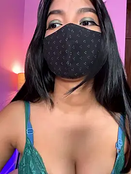 Neha18 online show from April 23, 2026, 2:51 pm