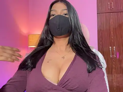 Neha18 online show from June 3, 2026, 2:44 pm