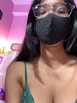 Neha18 online show from April 24, 2026, 7:38 pm