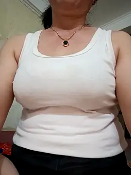 Kim-Anhh online show from October 16, 2025, 5:05 am