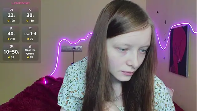 AliceHaris online show from October 7, 2025, 1:17 am